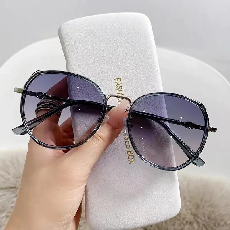 2025 New Cat Eye Small Face Polarized Sunglasses High-end Fashion Trend Glasses Anti-UV Sunglasses