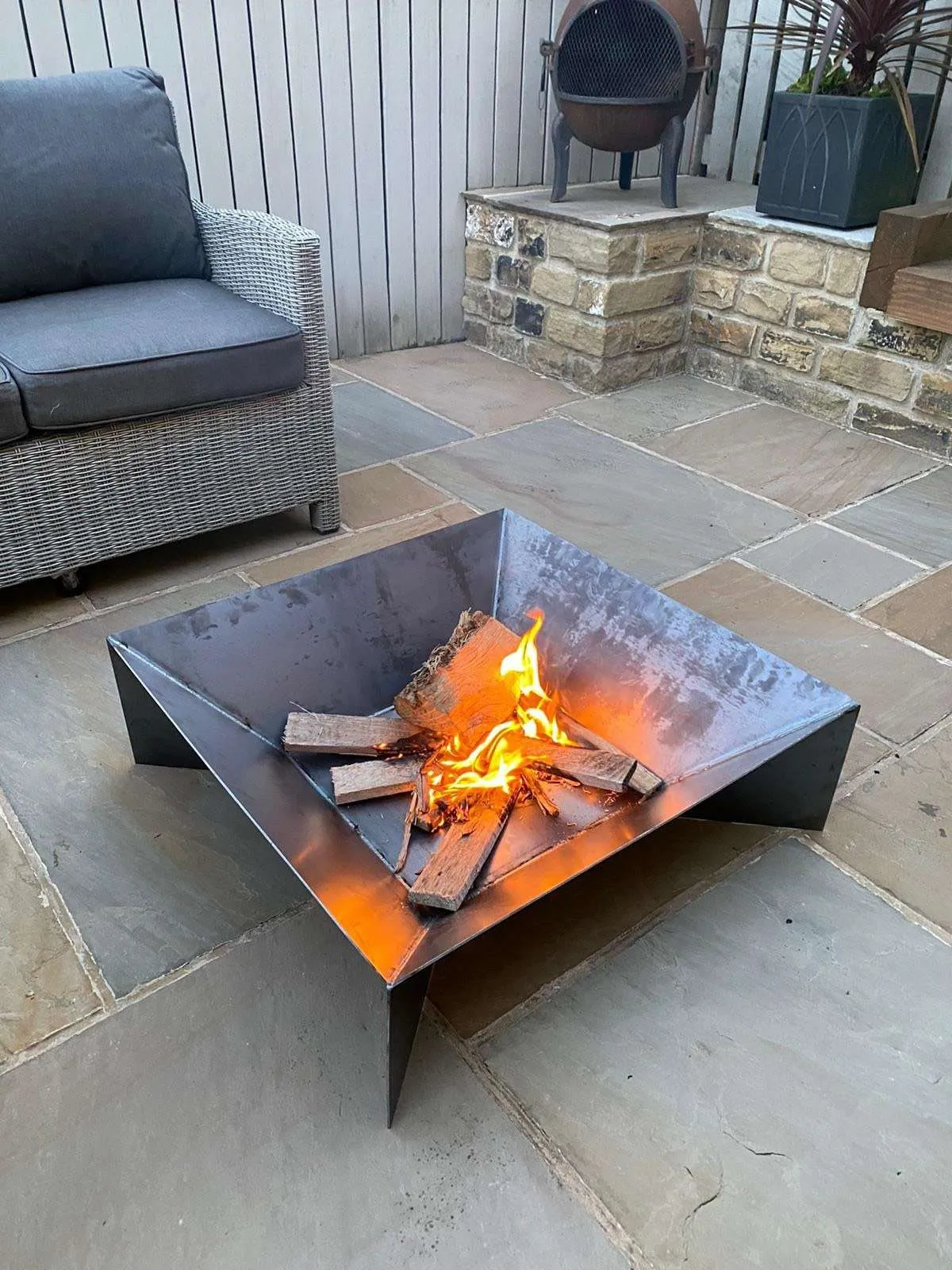 Fin Fire Pit