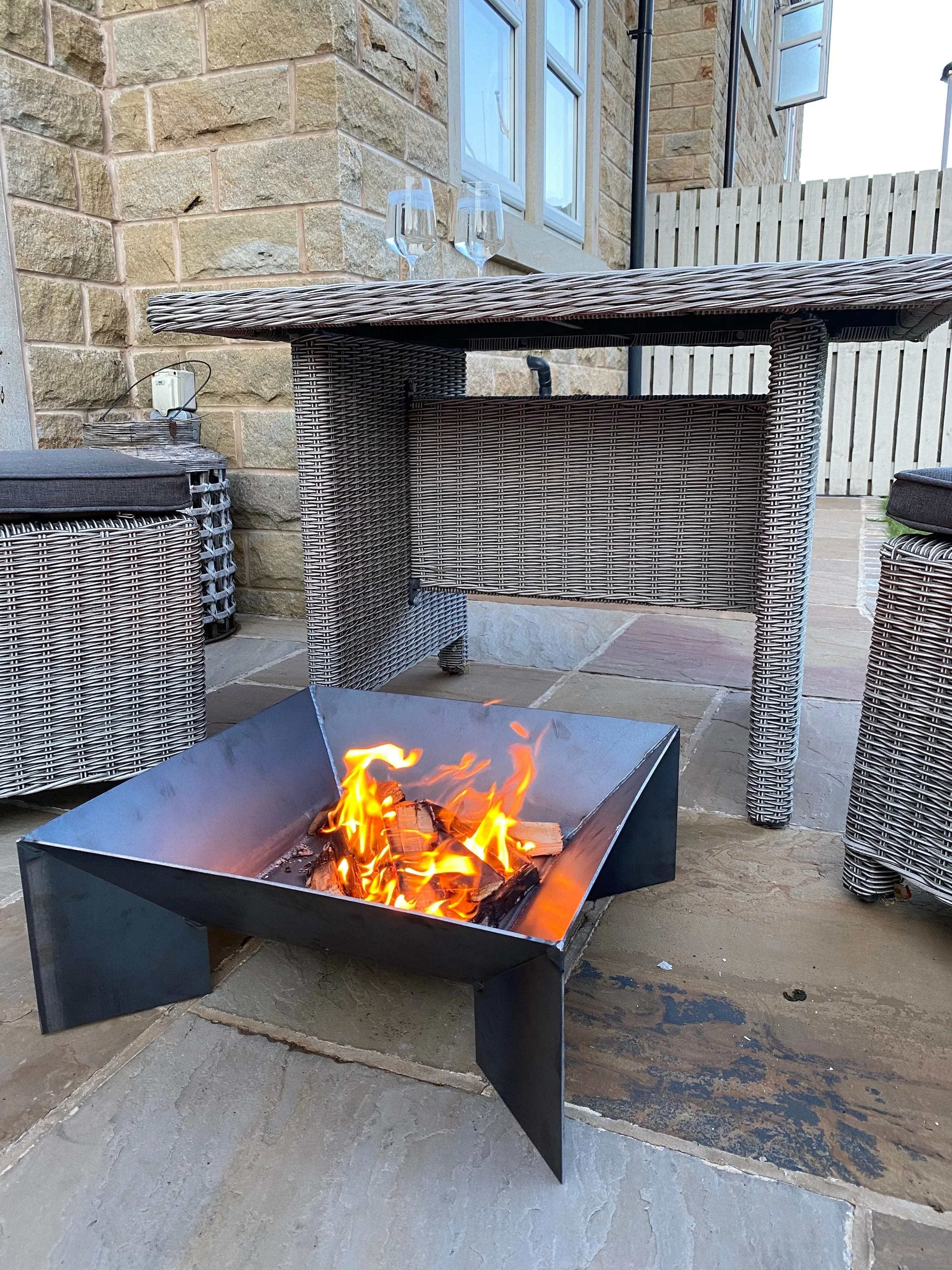 Mini Fin Fire Pit