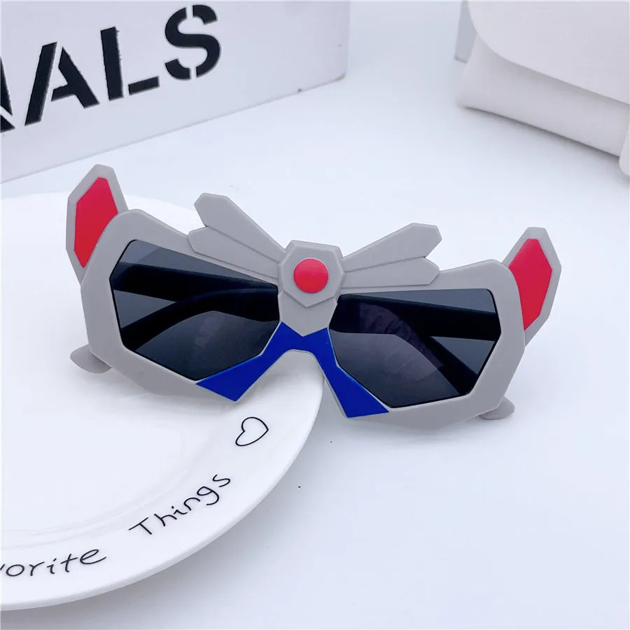 Robot children's sunglasses baby sunglasses mecha car robot boy baby style sunglasses photo show